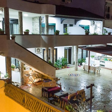 Apartments Ishmi In Center Of Ulcinj Ngoại thất bức ảnh