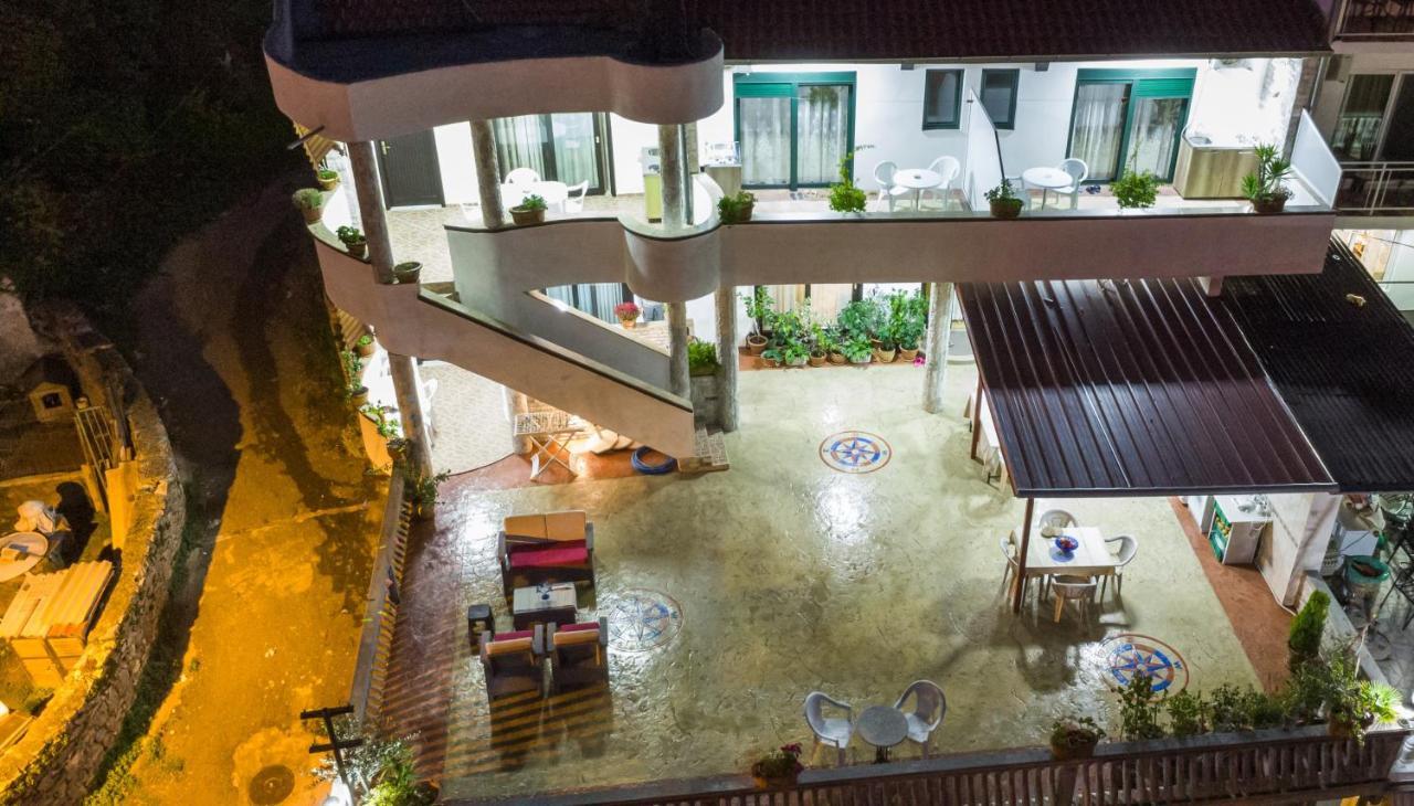 Apartments Ishmi In Center Of Ulcinj Ngoại thất bức ảnh