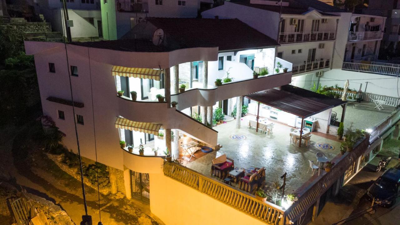 Apartments Ishmi In Center Of Ulcinj Ngoại thất bức ảnh