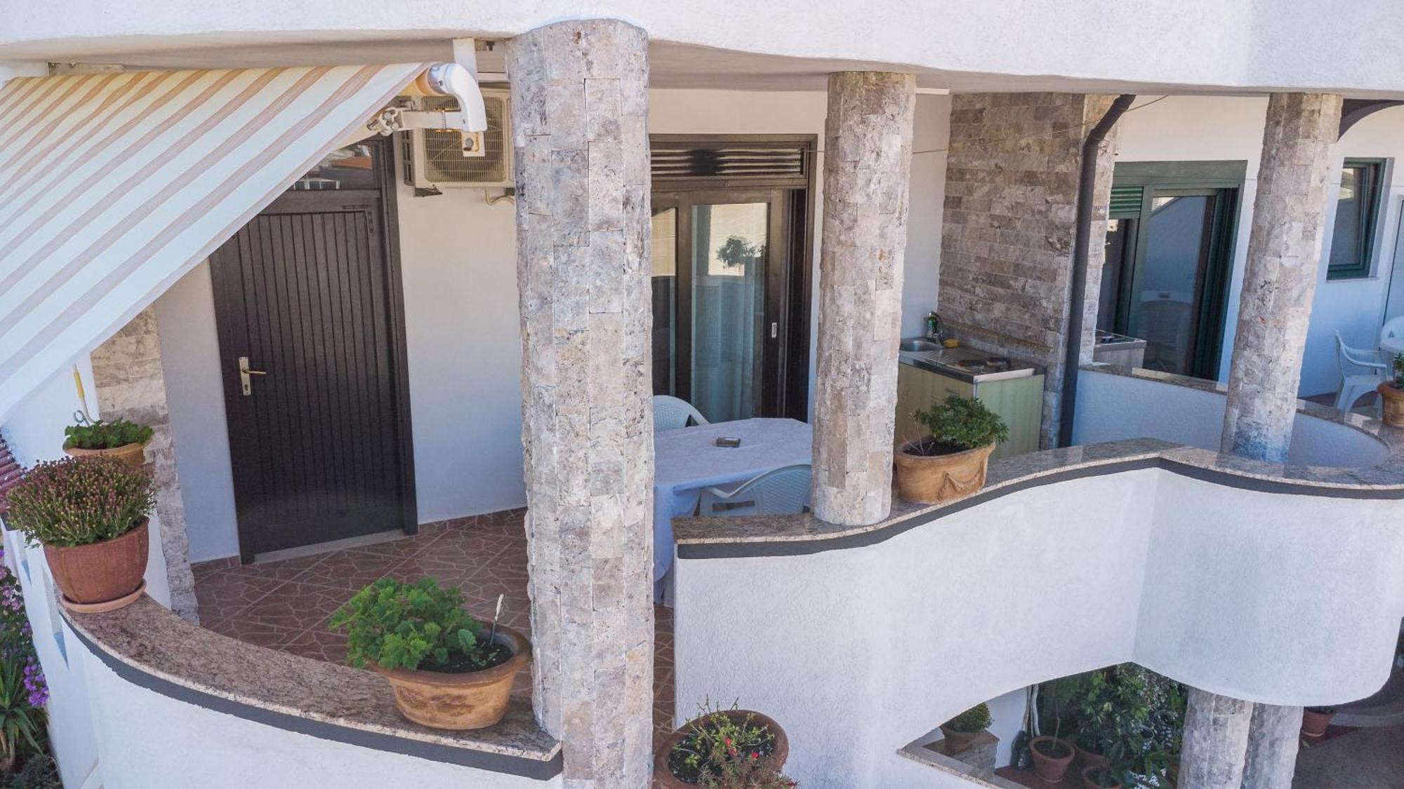 Apartments Ishmi In Center Of Ulcinj Phòng bức ảnh