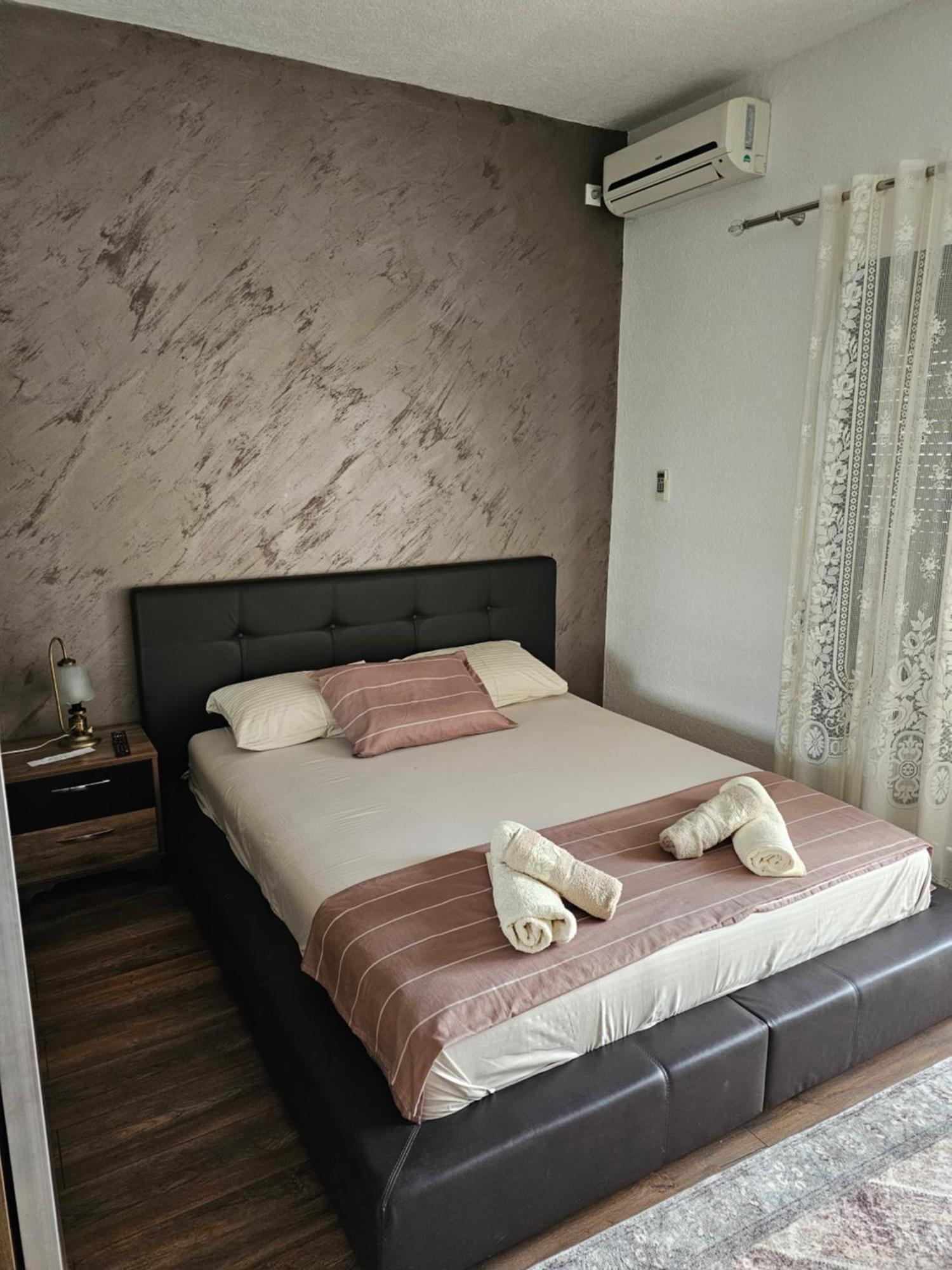 Apartments Ishmi In Center Of Ulcinj Phòng bức ảnh
