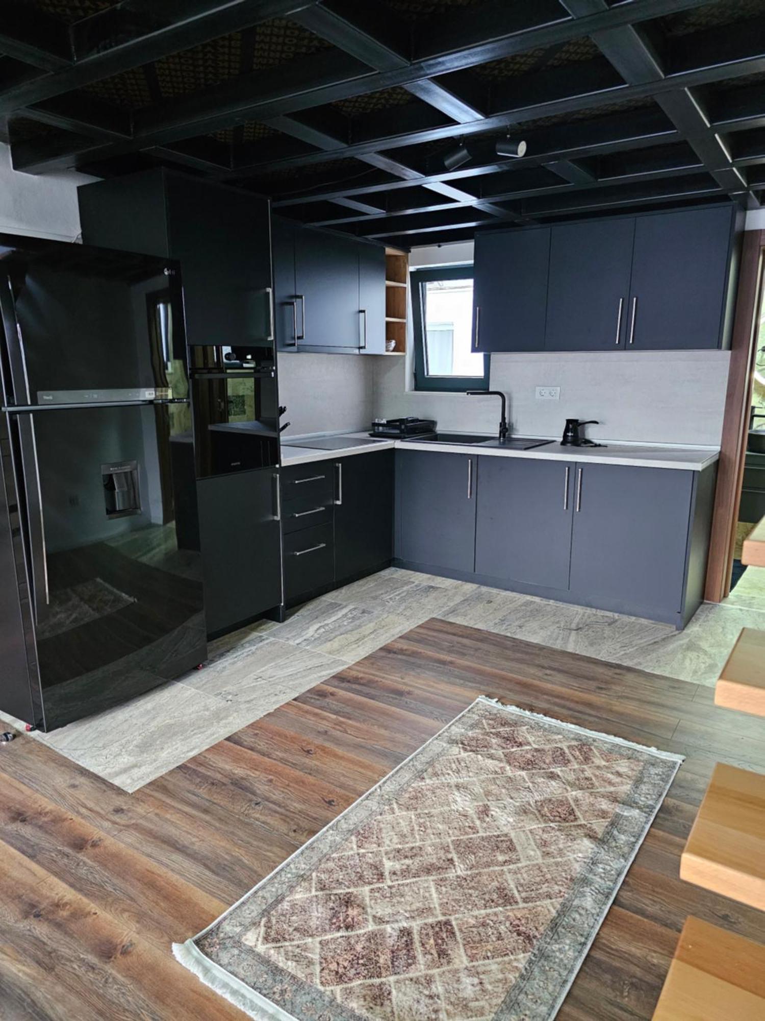 Apartments Ishmi In Center Of Ulcinj Ngoại thất bức ảnh