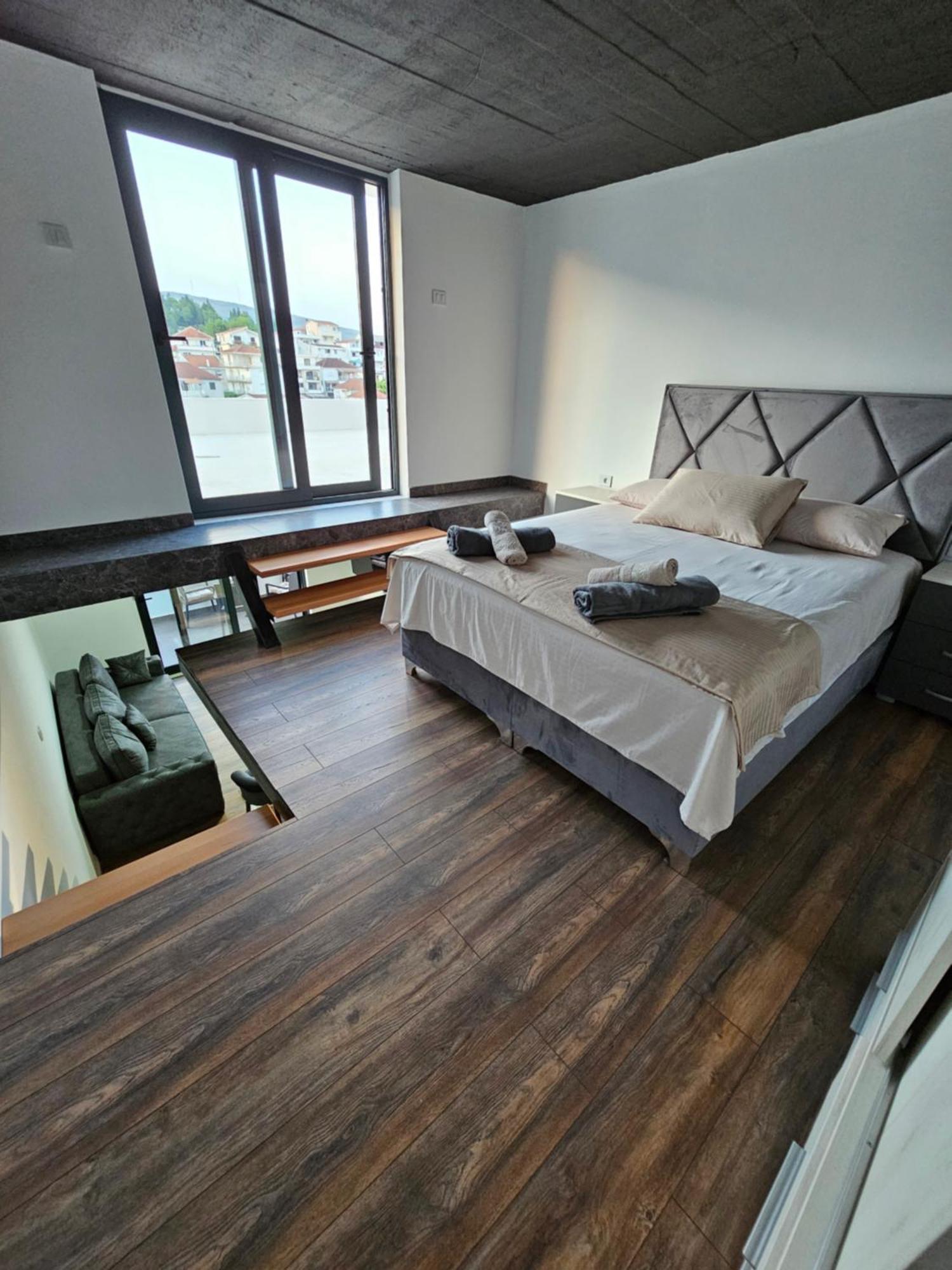 Apartments Ishmi In Center Of Ulcinj Ngoại thất bức ảnh